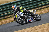 enduro-digital-images;event-digital-images;eventdigitalimages;mallory-park;mallory-park-photographs;mallory-park-trackday;mallory-park-trackday-photographs;no-limits-trackdays;peter-wileman-photography;racing-digital-images;trackday-digital-images;trackday-photos